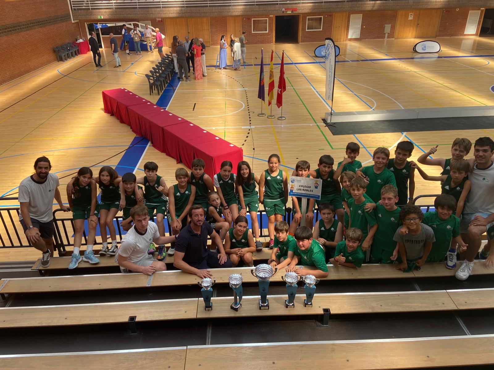 ¡Orgullo deportivo en Los Robles!